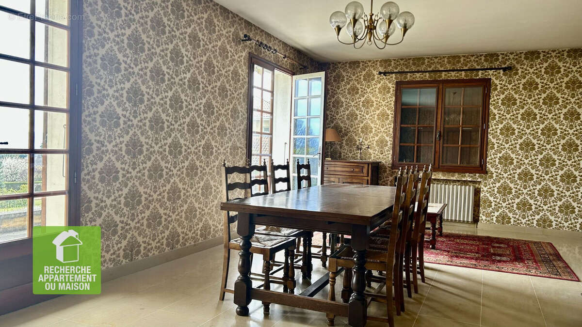 Maison à TREPT
