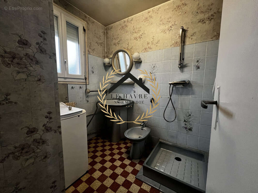 Maison à MONTIVILLIERS