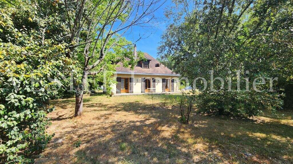 Ravissante maison 5 chambres et parc arboré de 2000m2 à Montpon Menesterol - photo 16