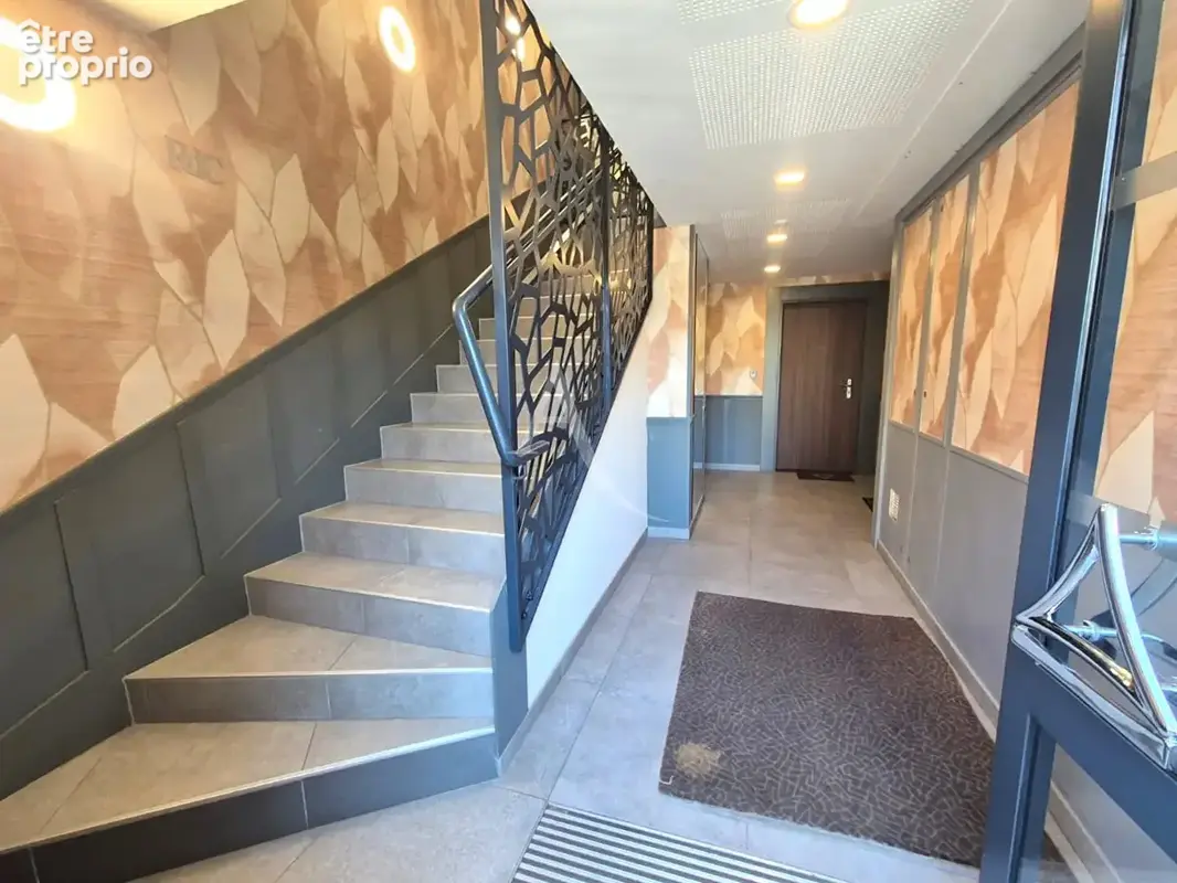 Appartement Chevry Cossigny  2 pièce(s) 40.81 m2 - photo 8