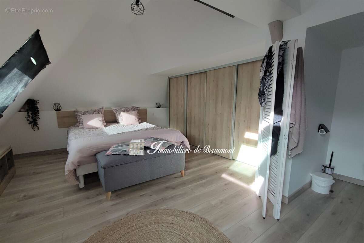 Maison à BEAUMONT-LE-ROGER