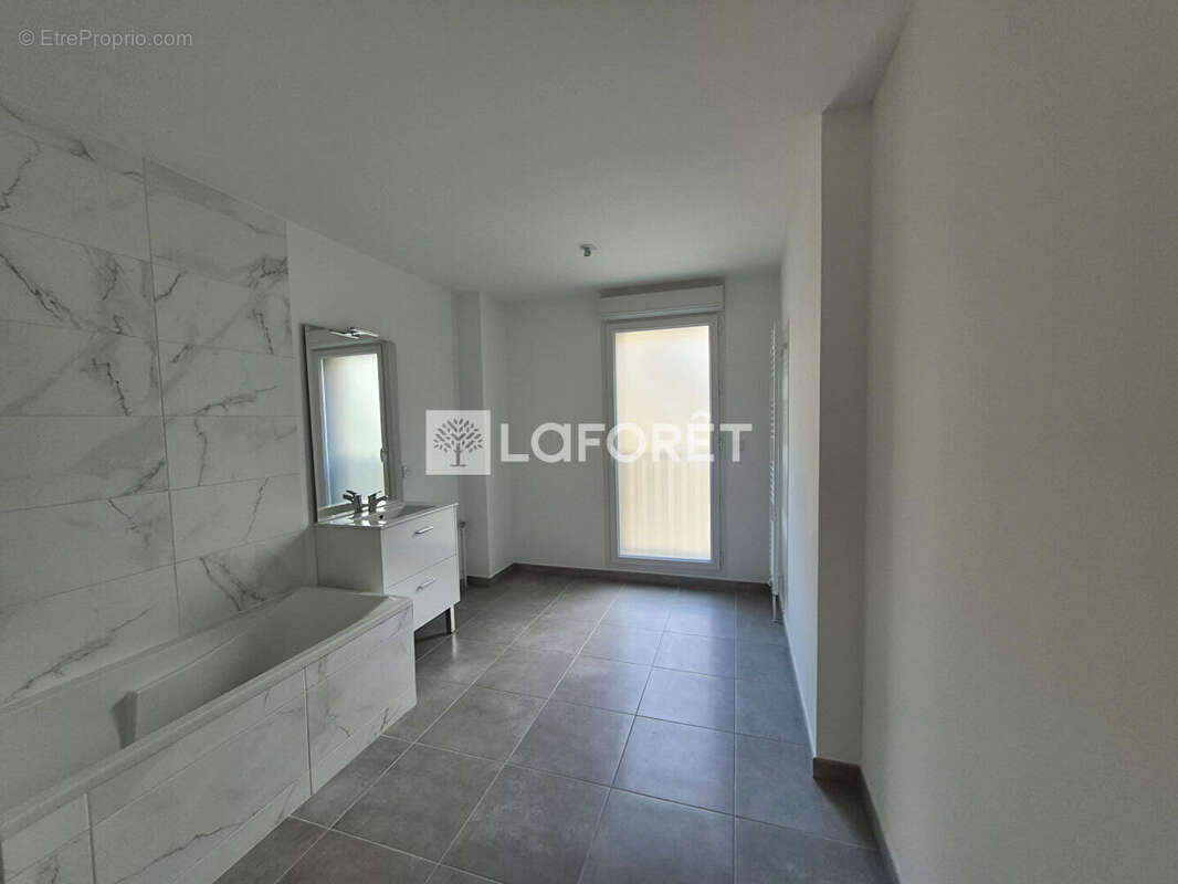 Appartement à VILLENEUVE-D&#039;ASCQ