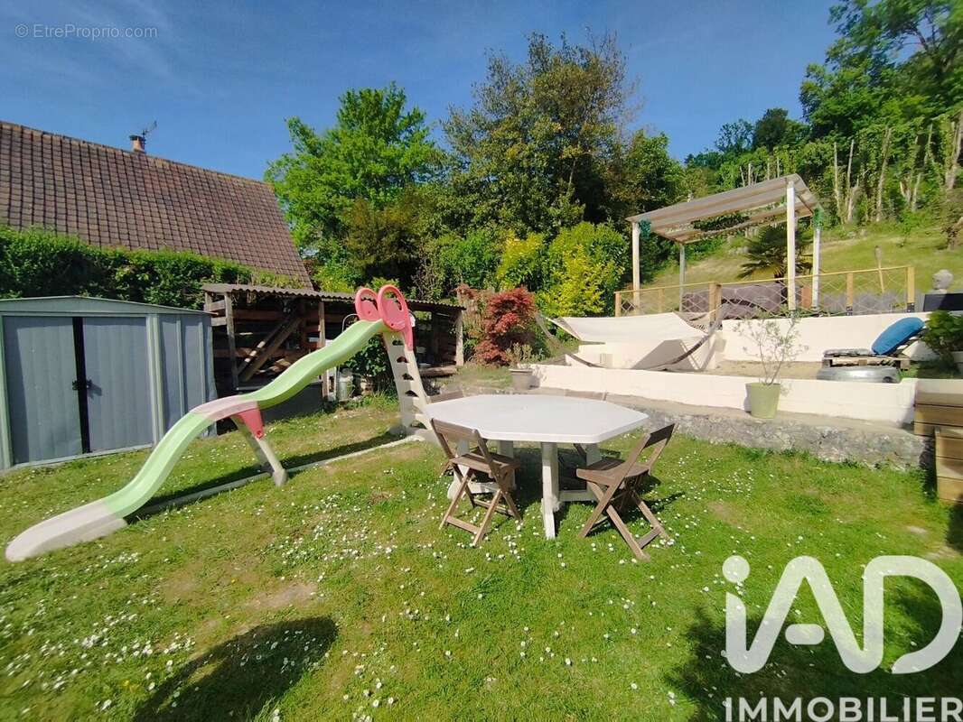 Photo 3 - Maison à DEVILLE-LES-ROUEN