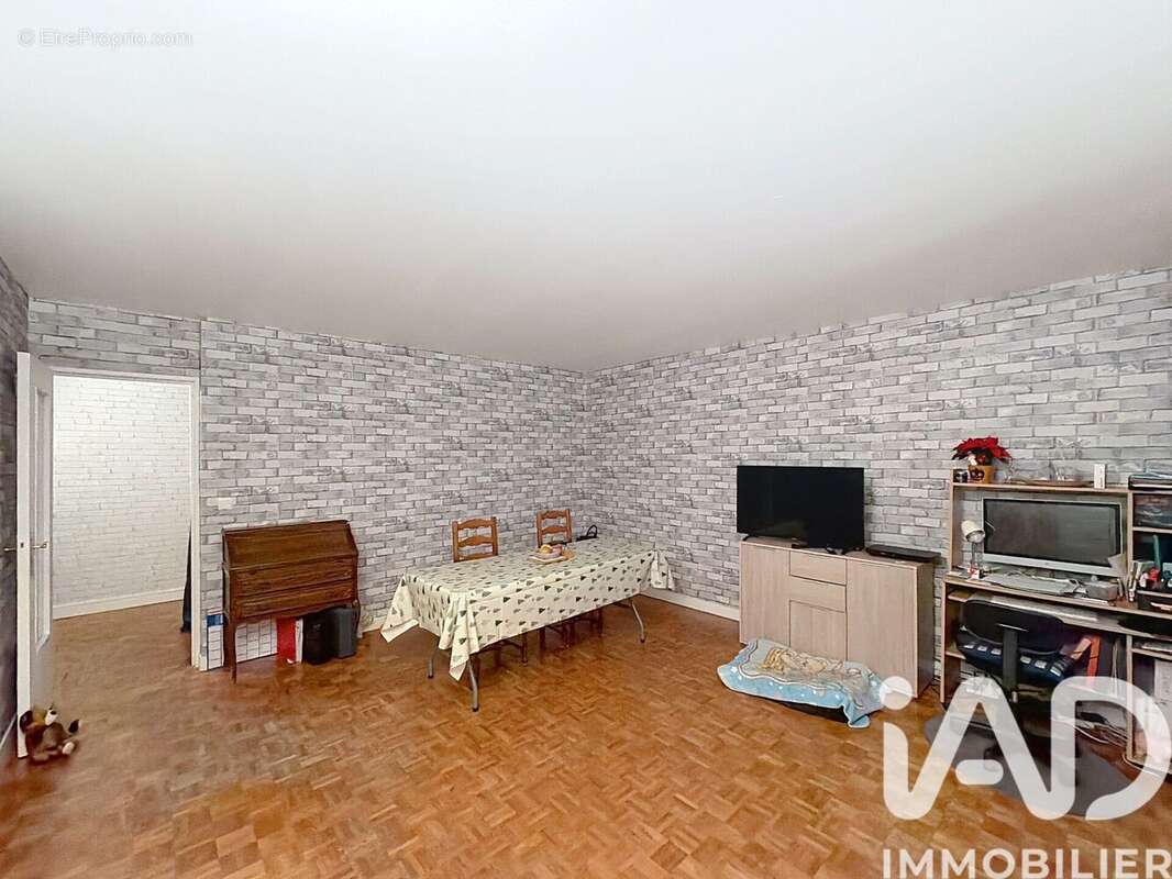 Photo 4 - Appartement à MONTLIGNON