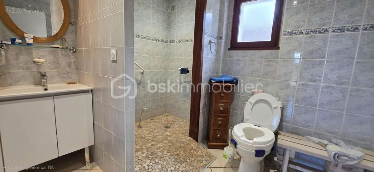 Maison à SAINT-MARTIN-D'URIAGE