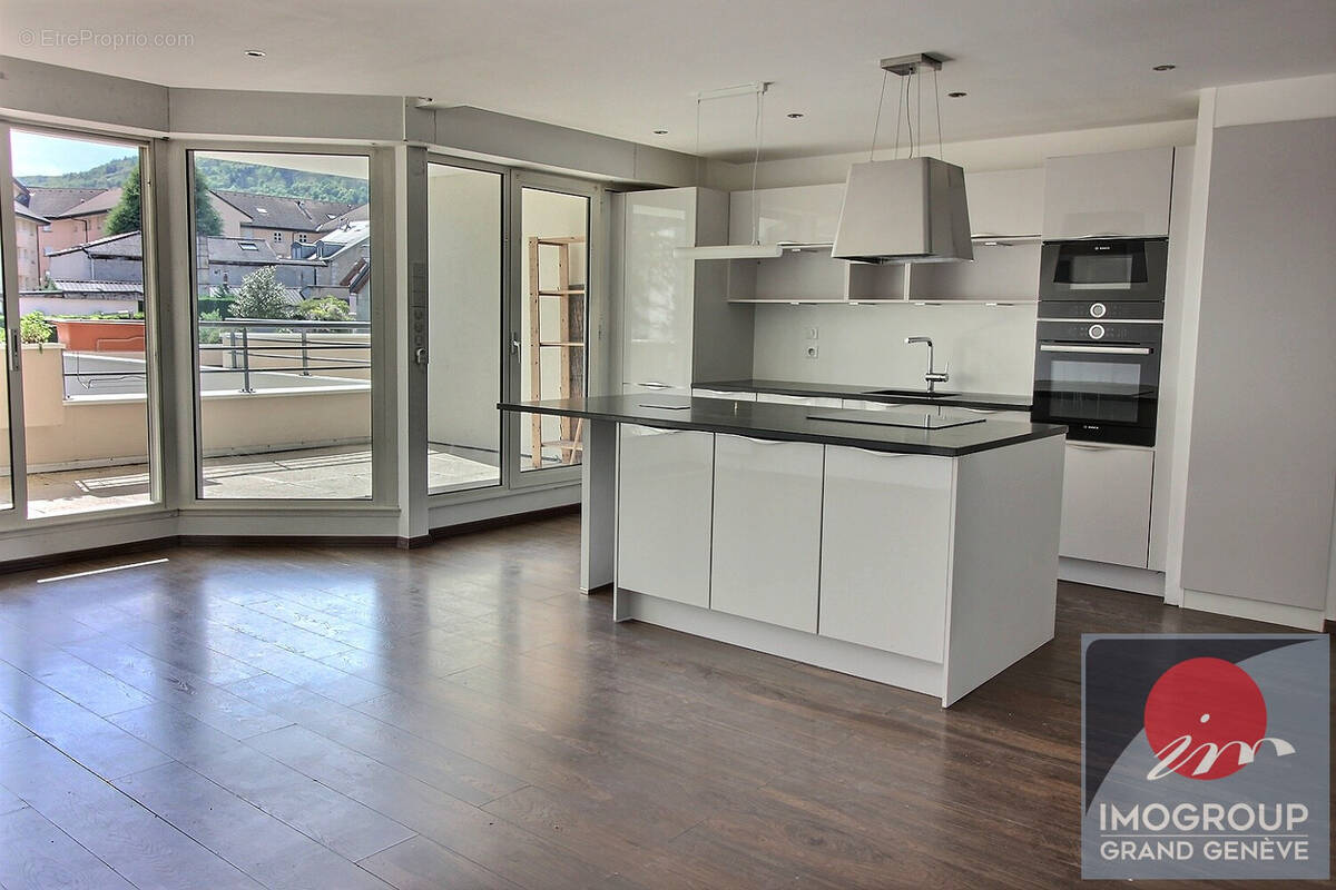 Appartement à DIVONNE-LES-BAINS