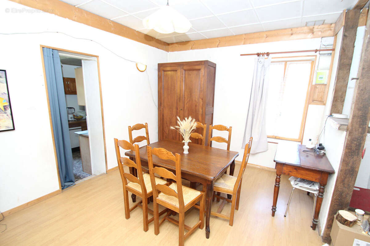 Maison à PIERRE-DE-BRESSE