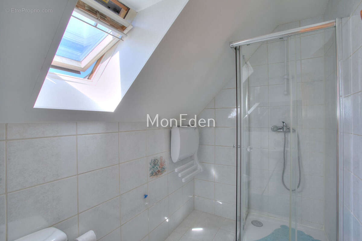 Maison  5 pièce(s) 120 m2 avec jardin  et Terrasse de 300m² - photo 14