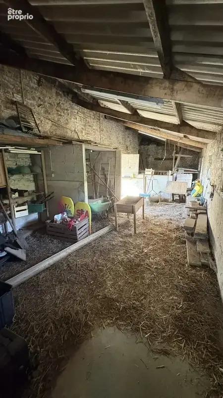 Manoir du xv ème avec dépendances - photo 26