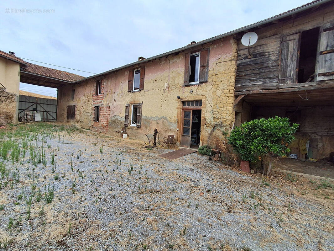 Maison à RABASTENS-DE-BIGORRE