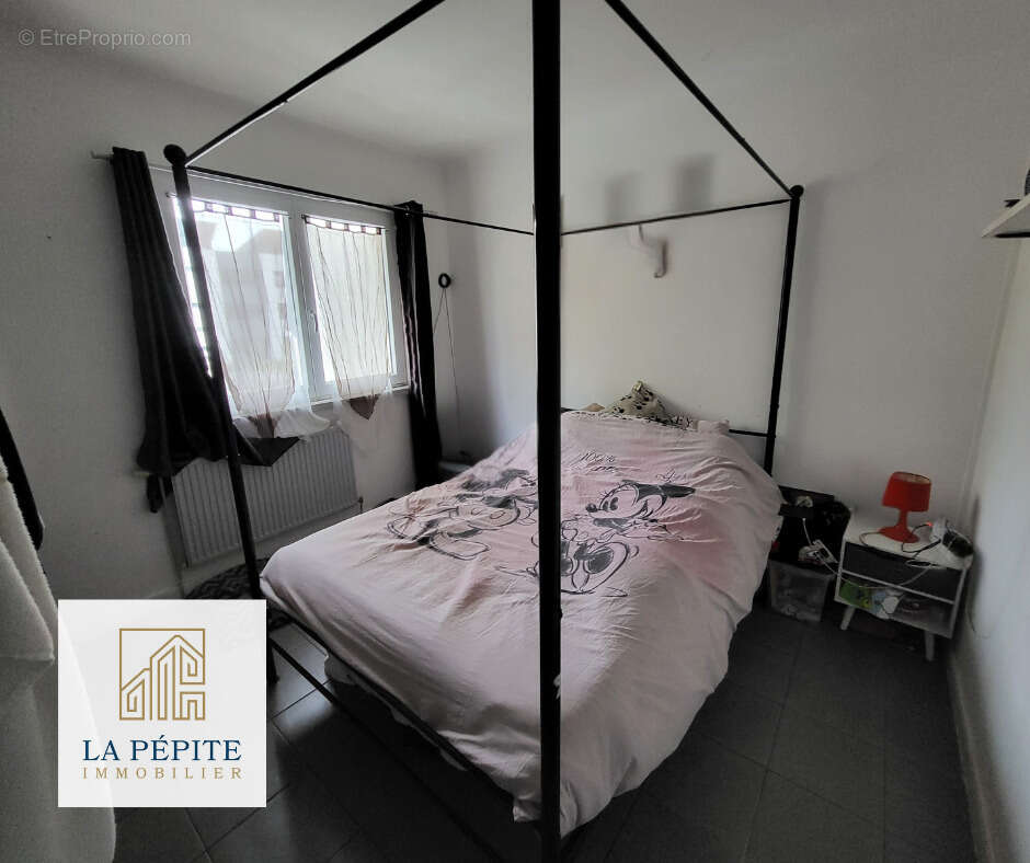 Maison à AULNOYE-AYMERIES