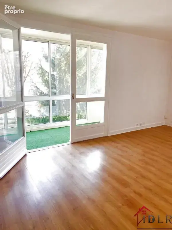 Bel appartement lumineux et pret a vivre au centre-ville de - photo 2