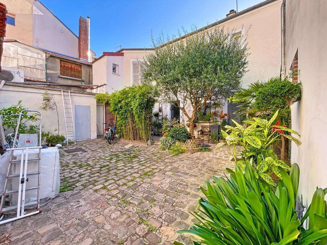 Appartement à FONTENAY-AUX-ROSES