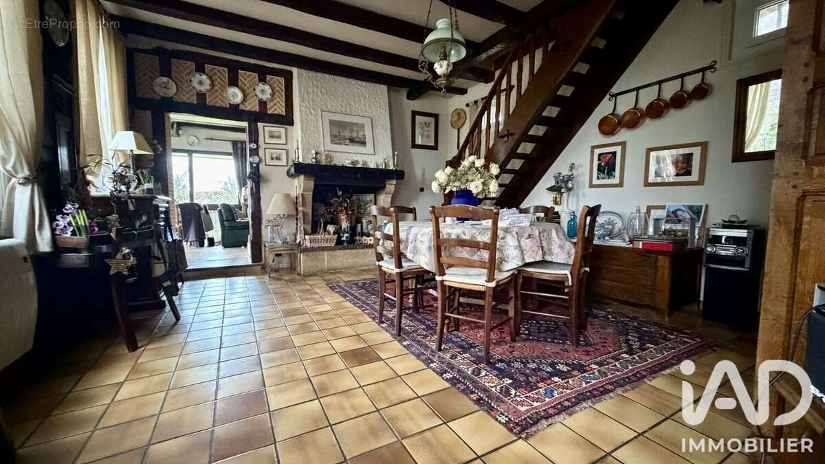 Maison 128 m² à Montivilliers  - photo 4
