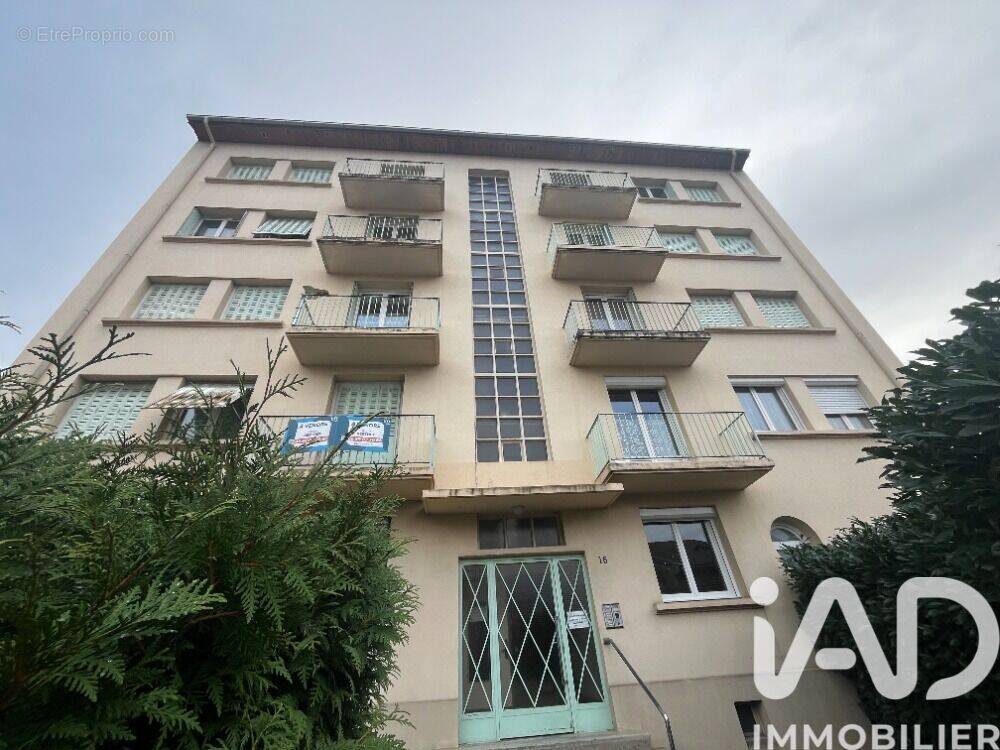 Photo 1 - Appartement à OYONNAX
