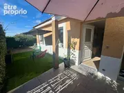 Appartement à POULX