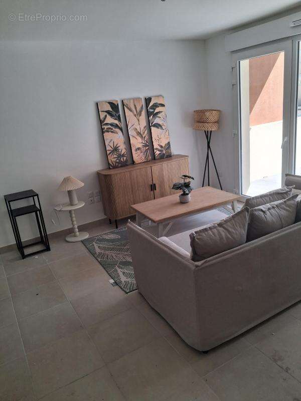 Appartement à MORIERES-LES-AVIGNON