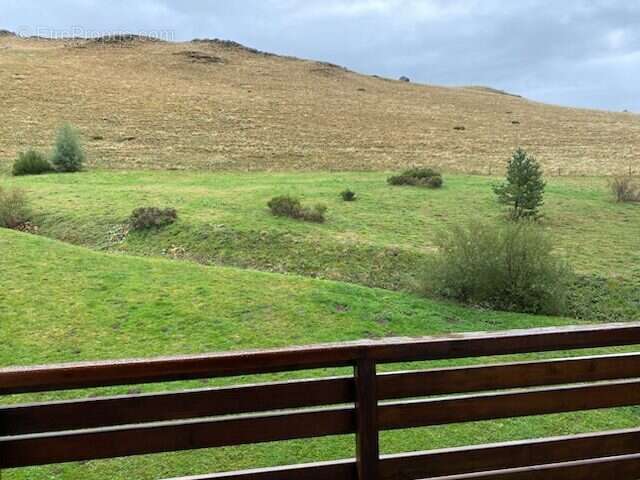 Appartement à BESSE-ET-SAINT-ANASTAISE