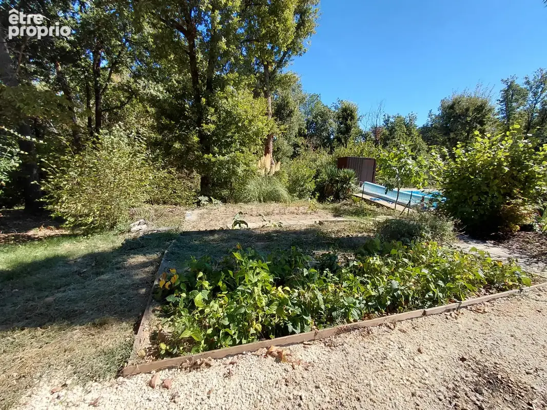 Belle propriété de 170 m2 sur CHANCELADE à l'orée du bois avec 8000m2 de terrain - photo 16