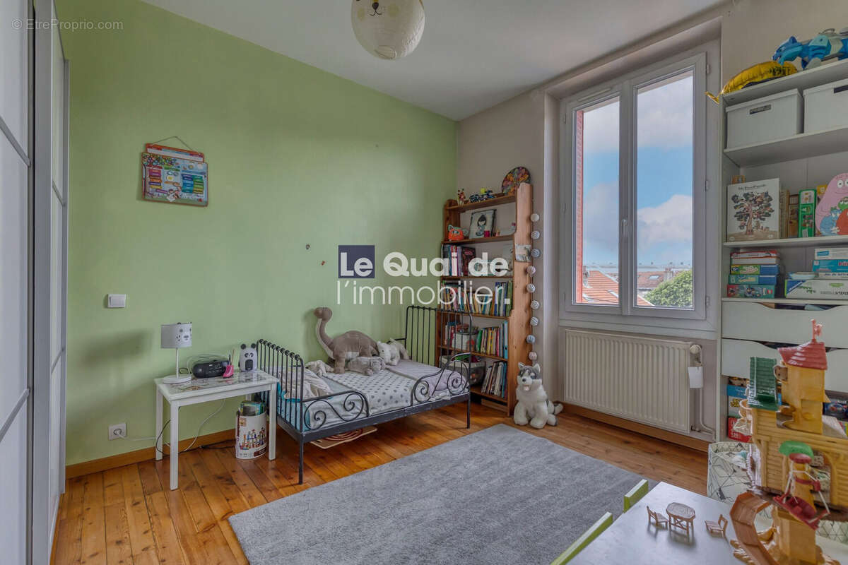 Appartement 89 m² à Grenoble  - photo 4