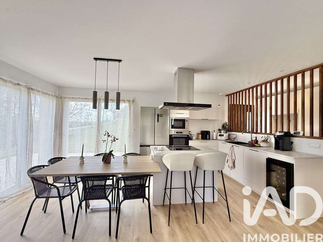 Maison 90 m² à Sainte-Nathalene  - photo 9