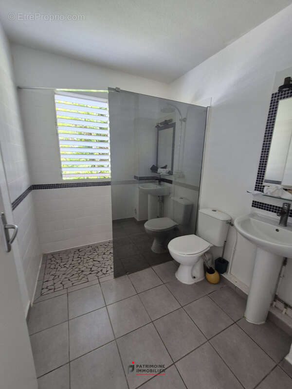 Appartement à PETIT-BOURG