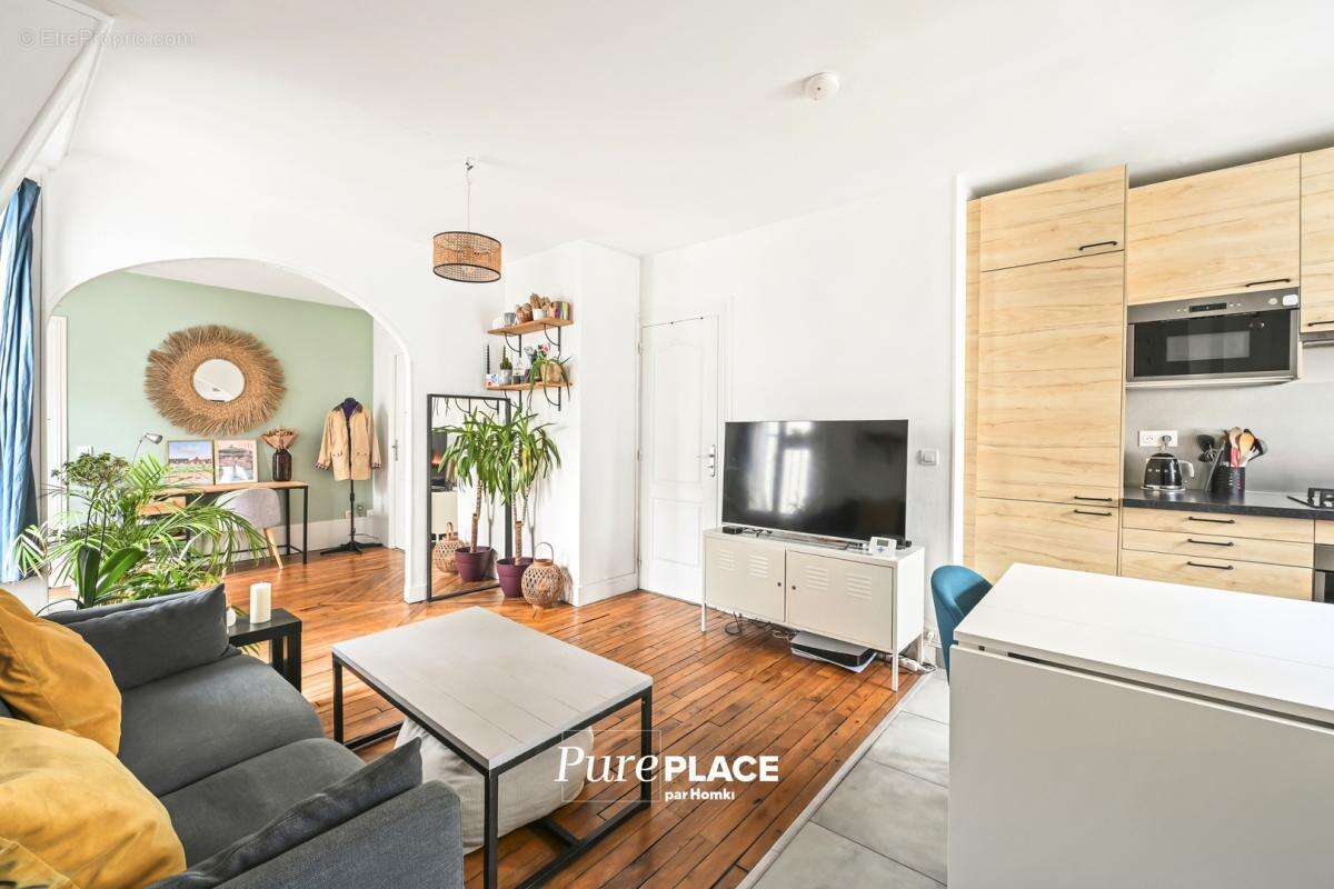 Appartement à PARIS-15E