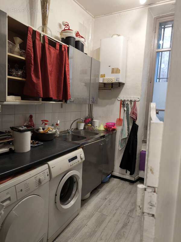 Commerce à MARSEILLE-11E