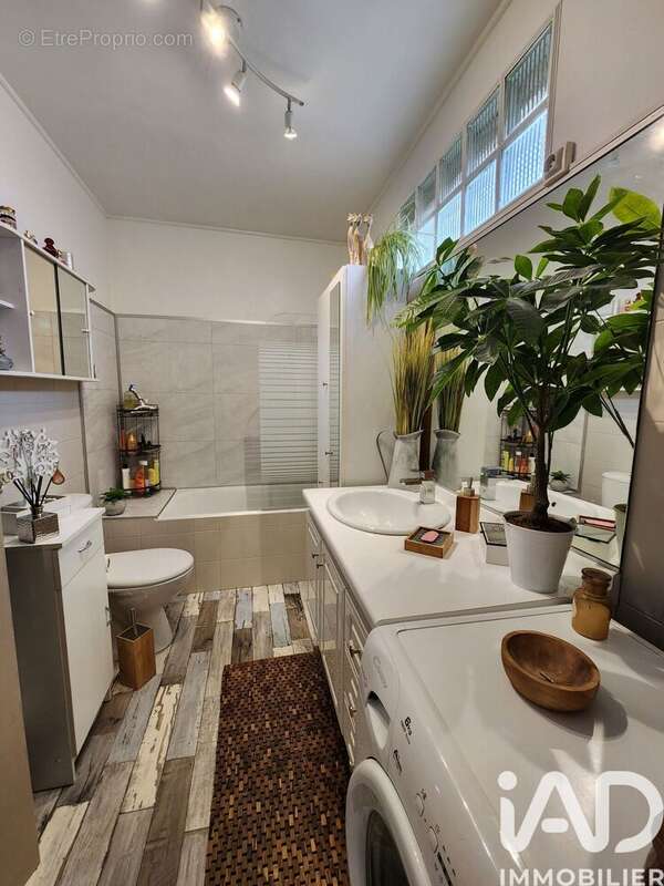 Photo 4 - Maison à QUINCY-VOISINS