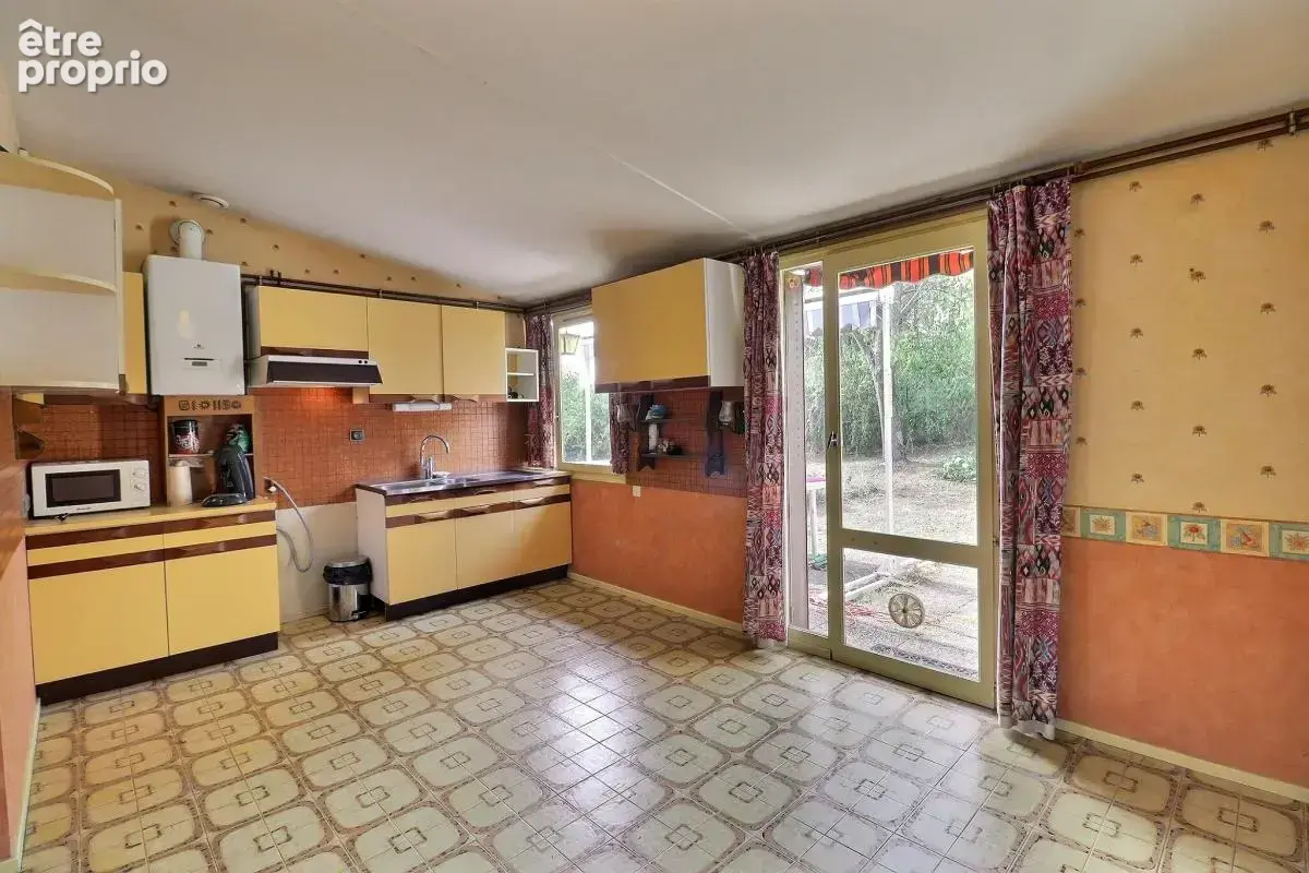 Maison familiale 4 chambres à CHARVIEU-CHAVAGNEUX (38230) - photo 6
