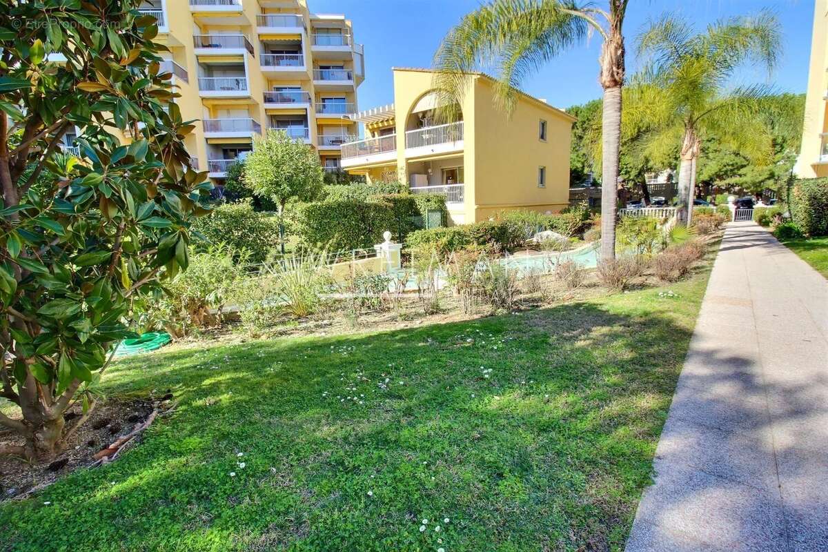 Appartement à CAGNES-SUR-MER