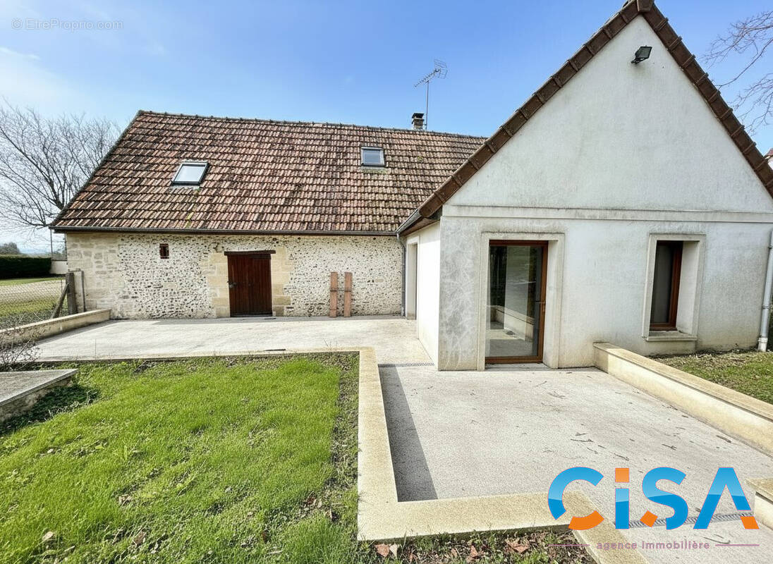 Maison à NEUILLY-EN-THELLE