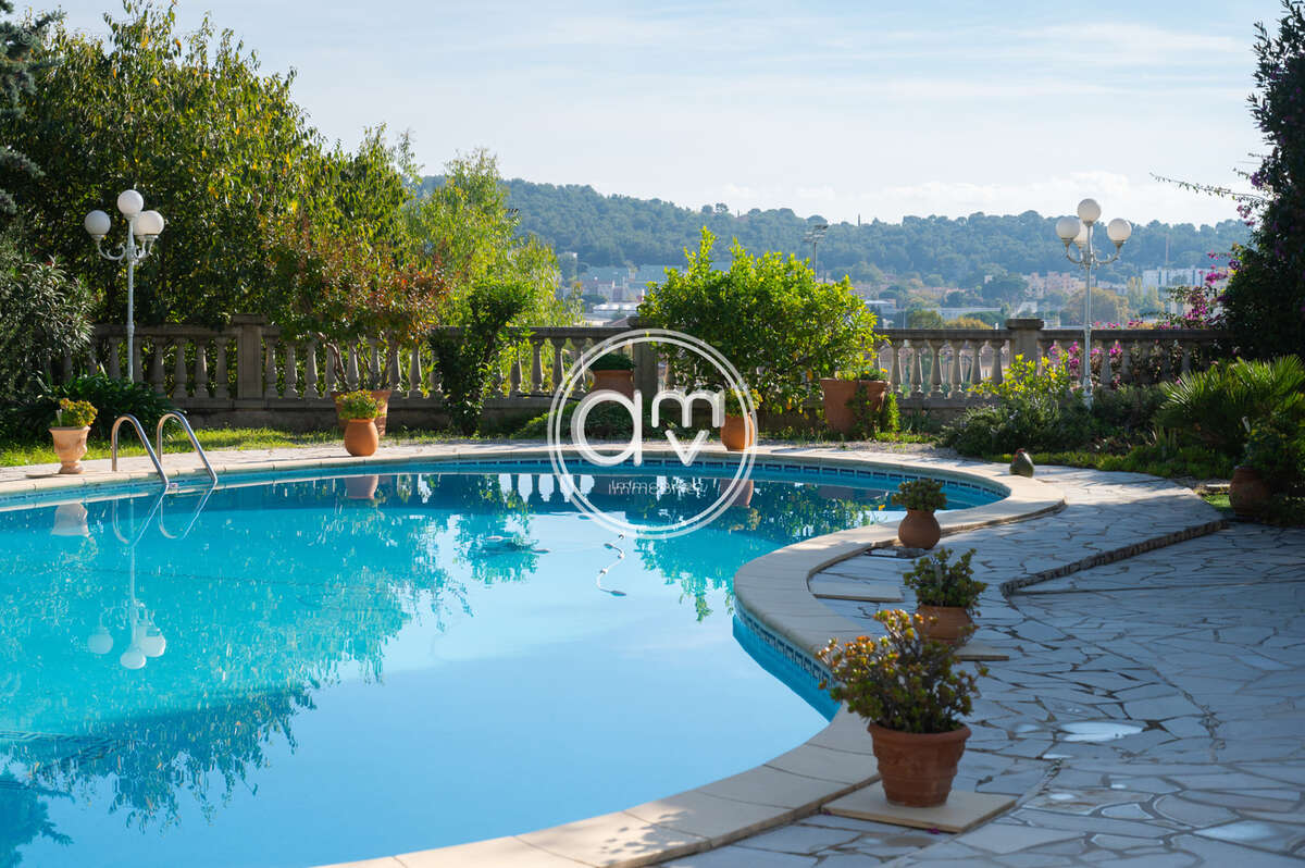 Maison à LA VALETTE-DU-VAR