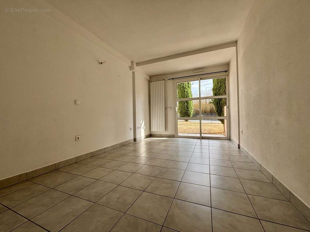 Appartement 72 m² à Bourg-De-Peage  - photo 2
