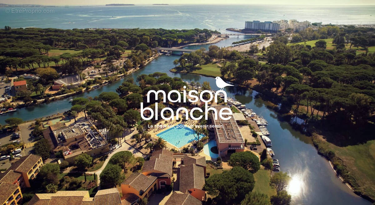 Appartement à MANDELIEU-LA-NAPOULE