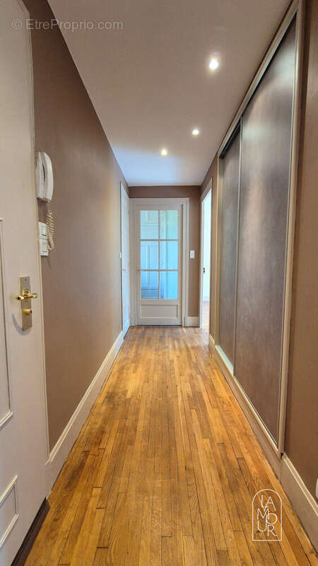 Appartement 113 m² à Dijon  - photo 6