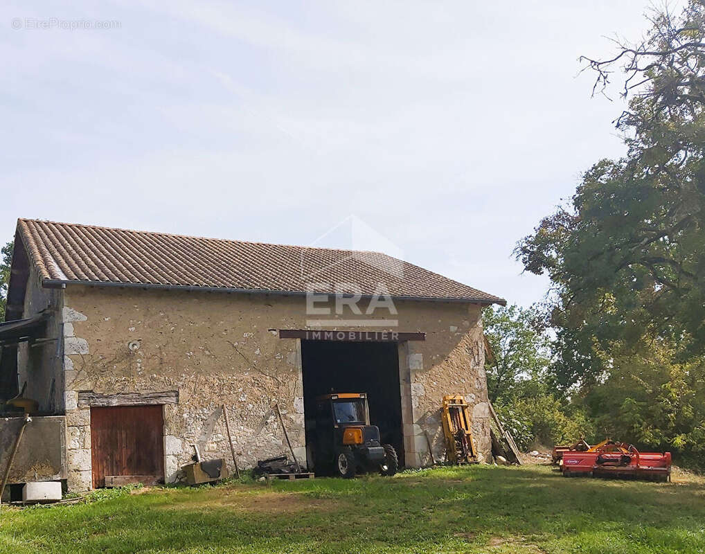 Maison à MONTCARET