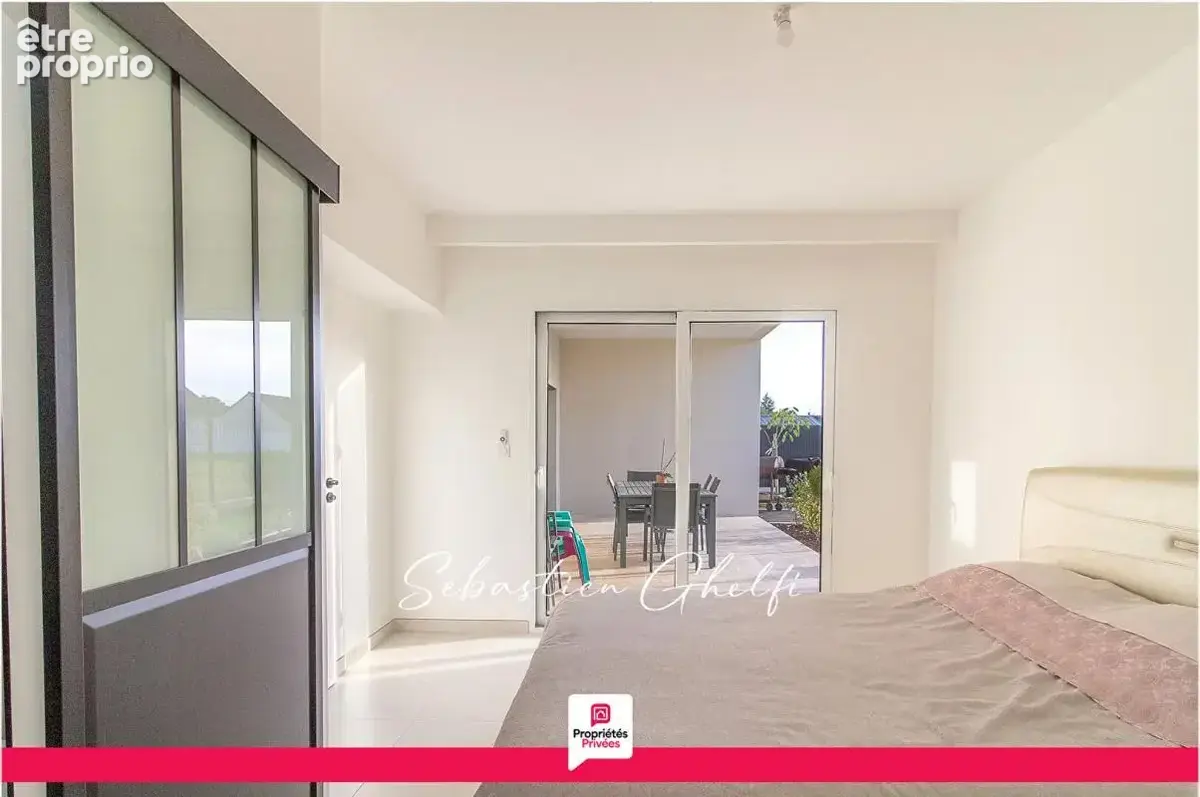 belle maison de plain-pied avec 4 chambres dont 1 suite avec garage - photo 10