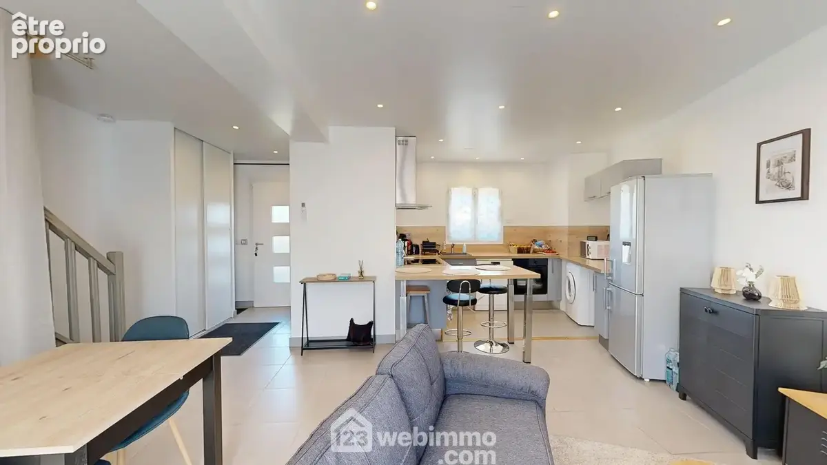 Appartement 3 pièces 62 m² à vendre à Margny-Les-Compiegne (60280) - photo 3