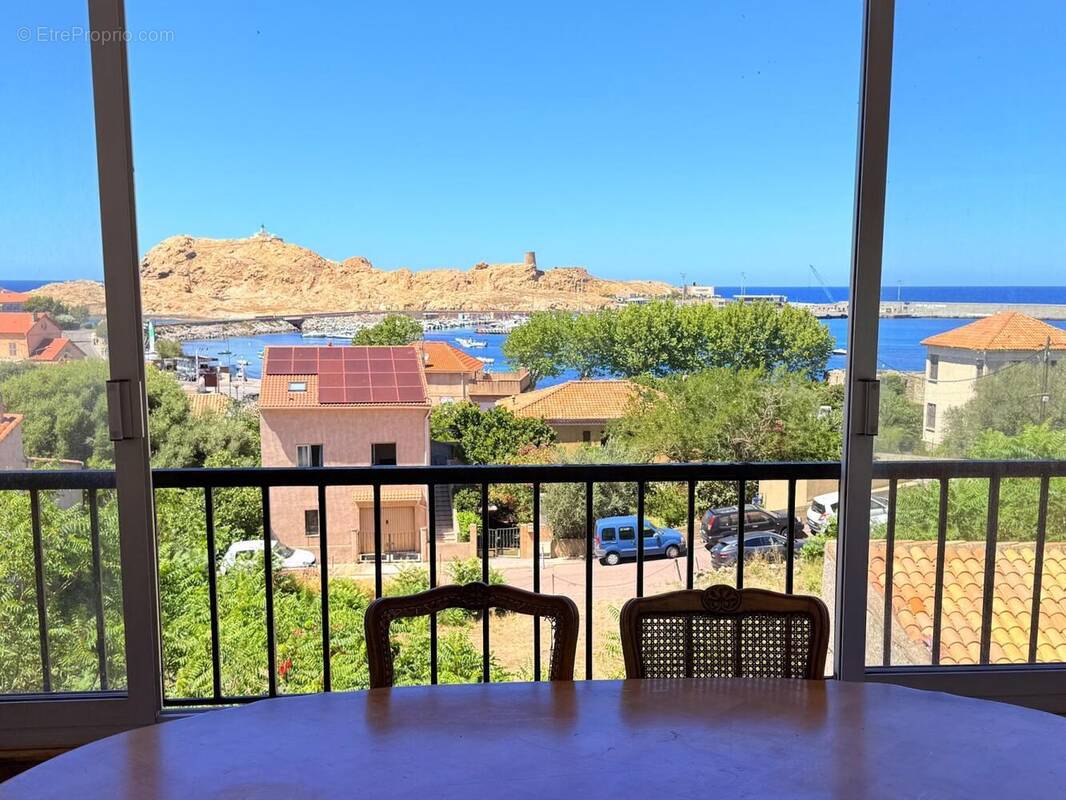 Appartement à L'ILE-ROUSSE