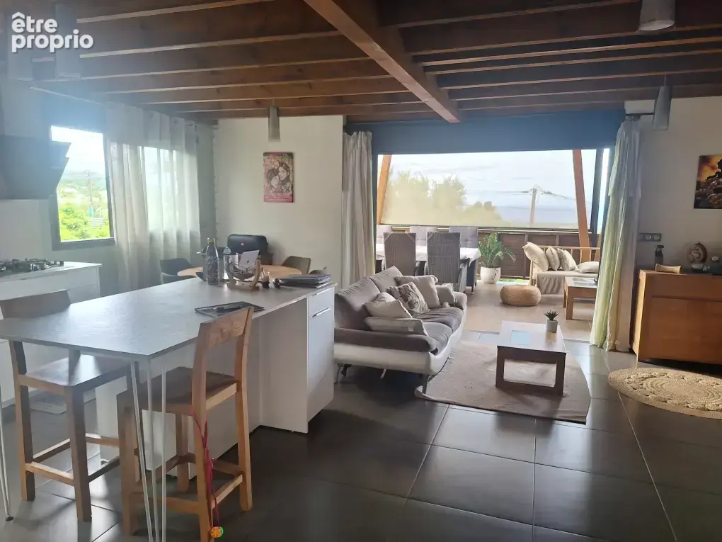 Plaine Saint-Paul : maison de 107m2 avec 4 pièces à acheter - photo 7