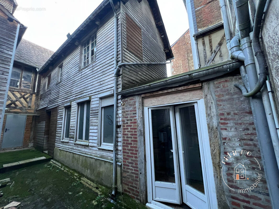Maison à CORMEILLES