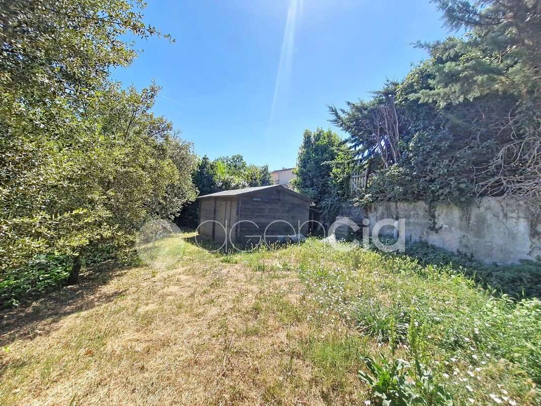 Maison à CHATEAUNEUF-GRASSE
