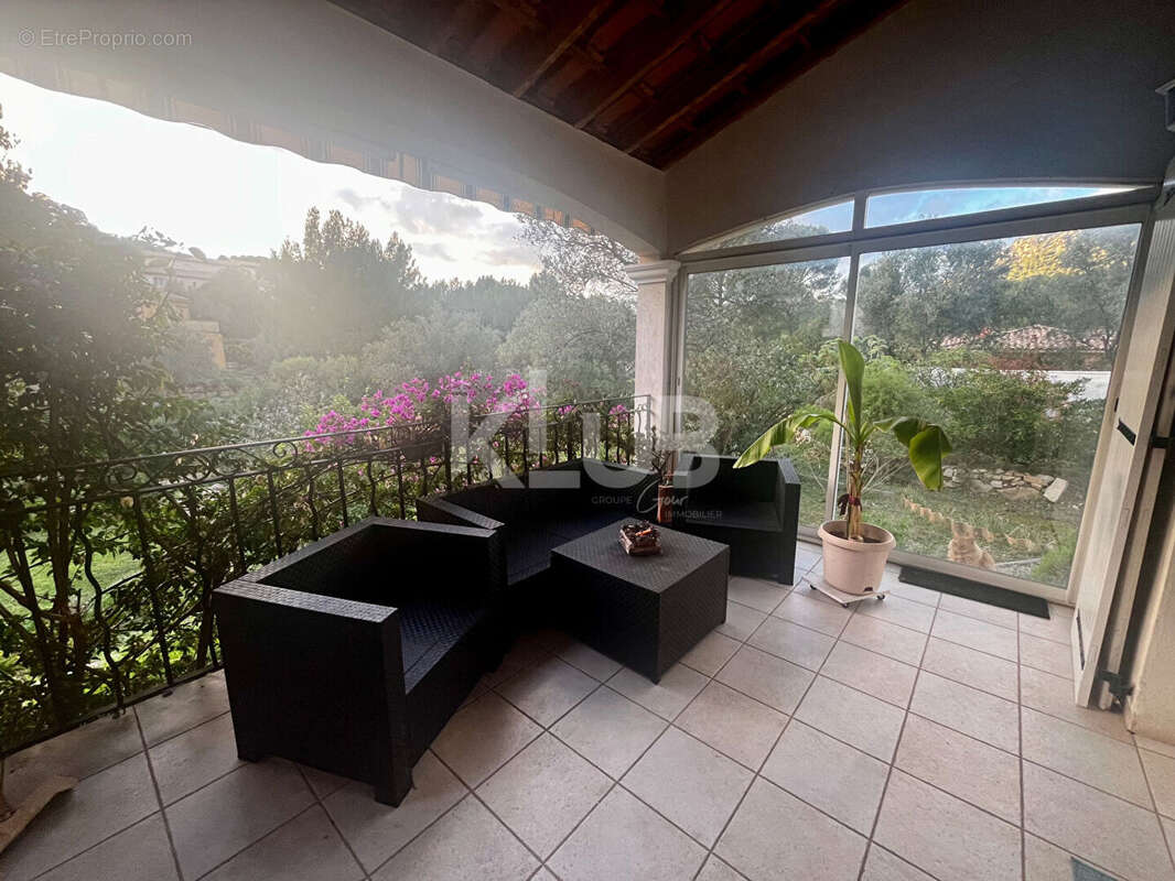 Maison à LA VALETTE-DU-VAR