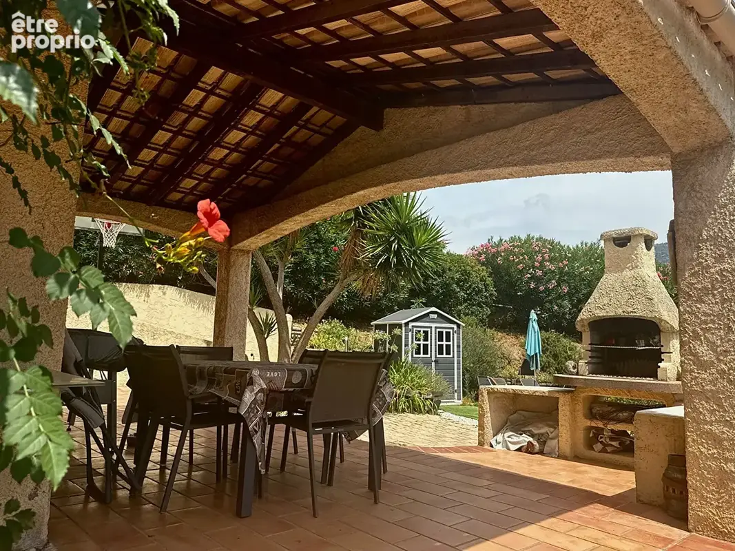 Maison Carros 4 pièce(s) ,sur terrain de 1300m2 - photo 3