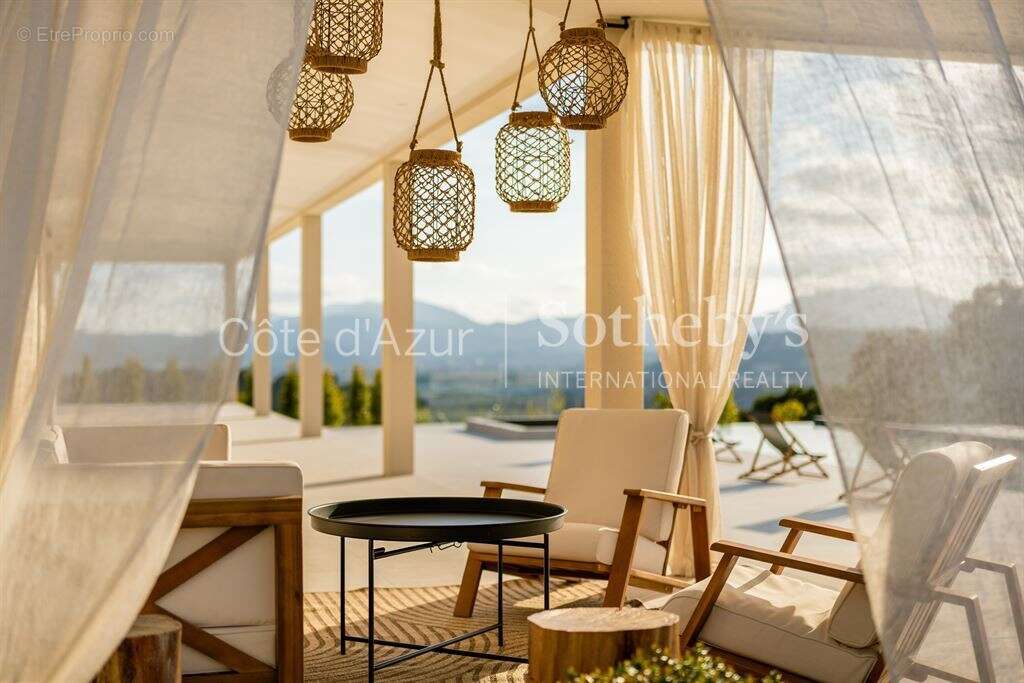 Mougins, villa de prestige avec vue panoramique, piscine, maison d'amis et parc privé - photo 2