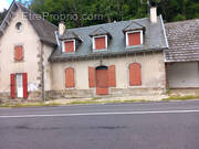 Maison à SAINT-JACQUES-DES-BLATS