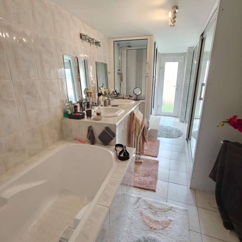 Maison à TOURREILLES