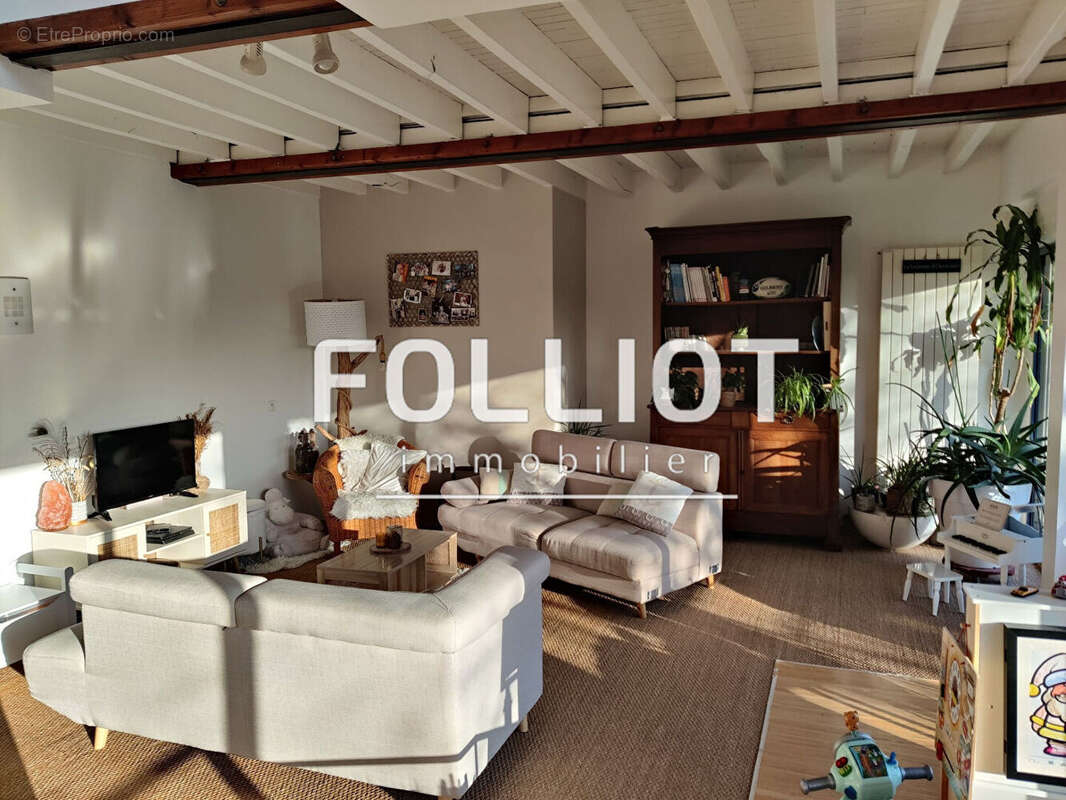 Maison à SAINT-HILAIRE-DU-HARCOUET