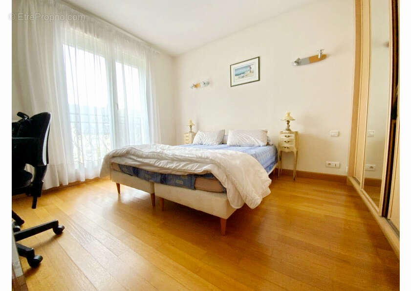 Maison à ASNIERES-SUR-SEINE